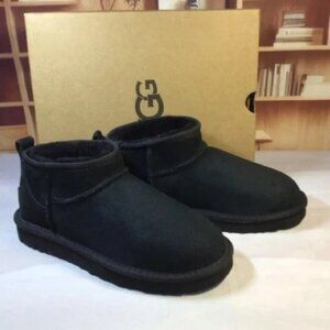 New Ugg Womens mini Snow boots Black